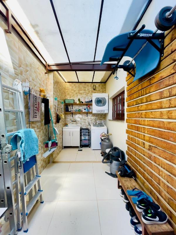 Casa à venda no Camobi: 