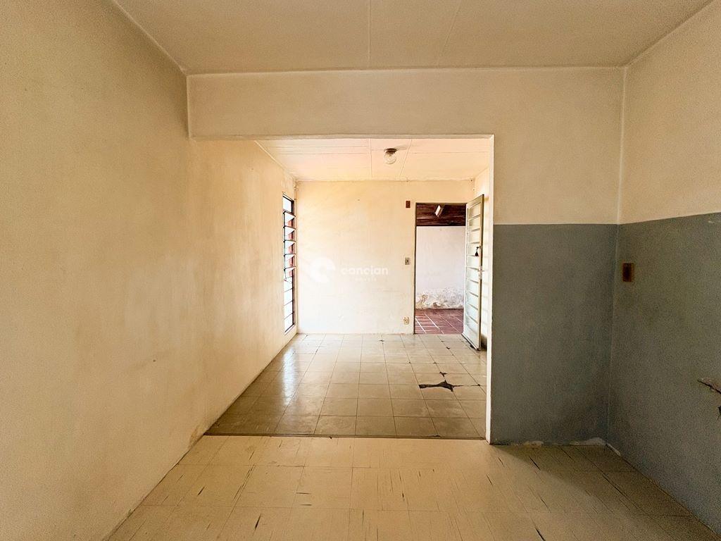 Casa à venda no Tancredo Neves: 