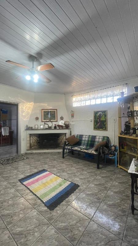 Casa à venda no Pinheiro Machado: 