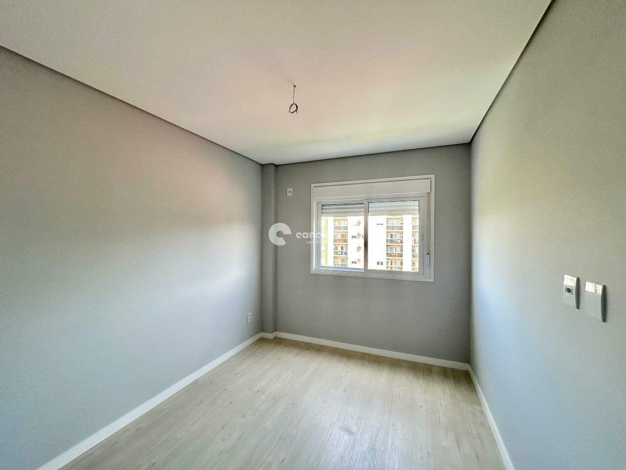 Apartamento para aluguel no Camobi: 