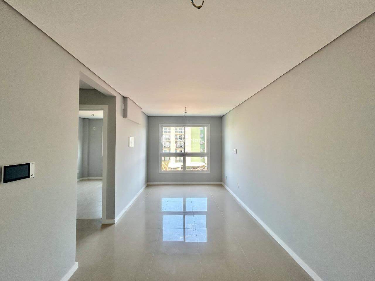 Apartamento para aluguel no Camobi: 