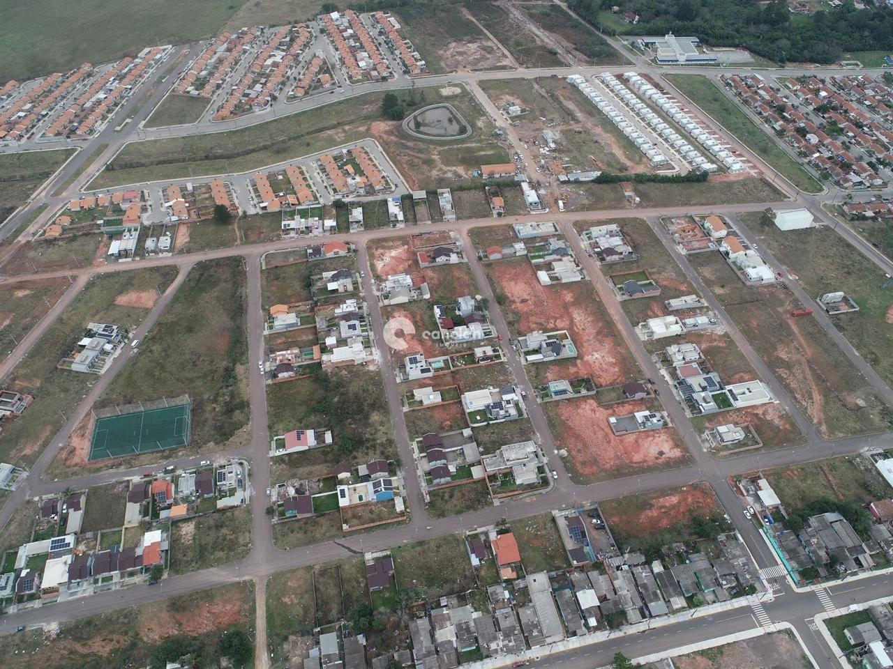 Terreno à venda no Tomazetti: