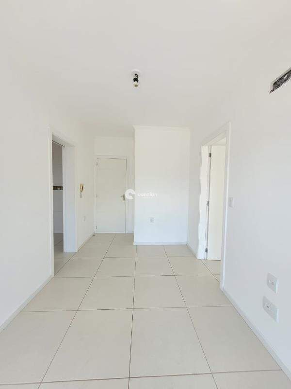 Apartamento para aluguel no Camobi: 