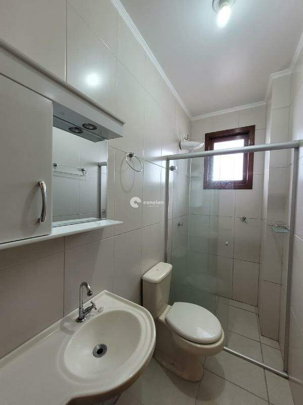 Apartamento para aluguel no Camobi: 