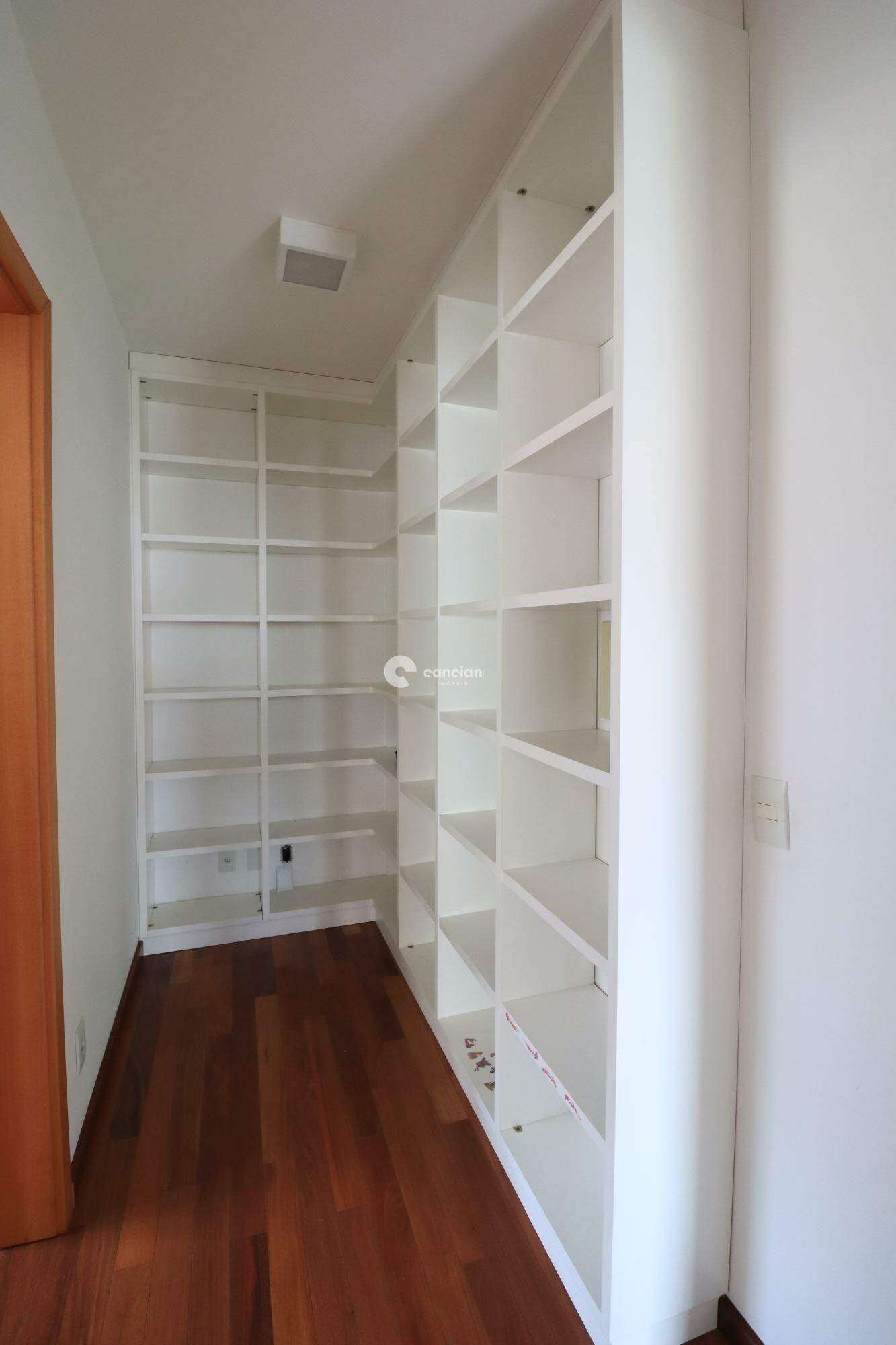 Apartamento para aluguel no Nossa Senhora do Rosário: 