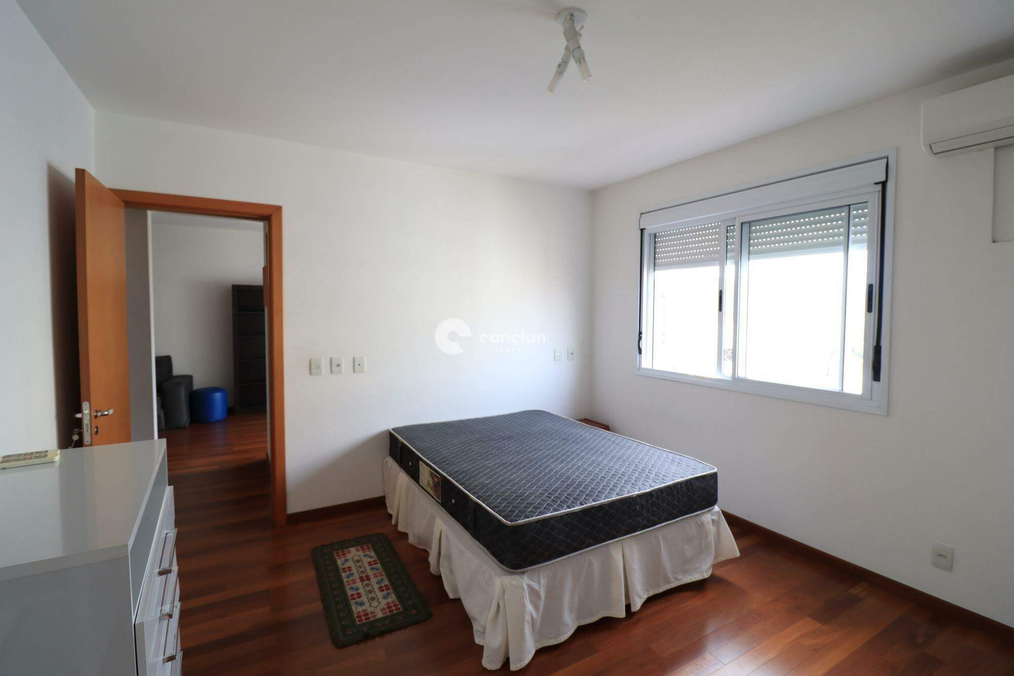 Apartamento para aluguel no Nossa Senhora do Rosário: 