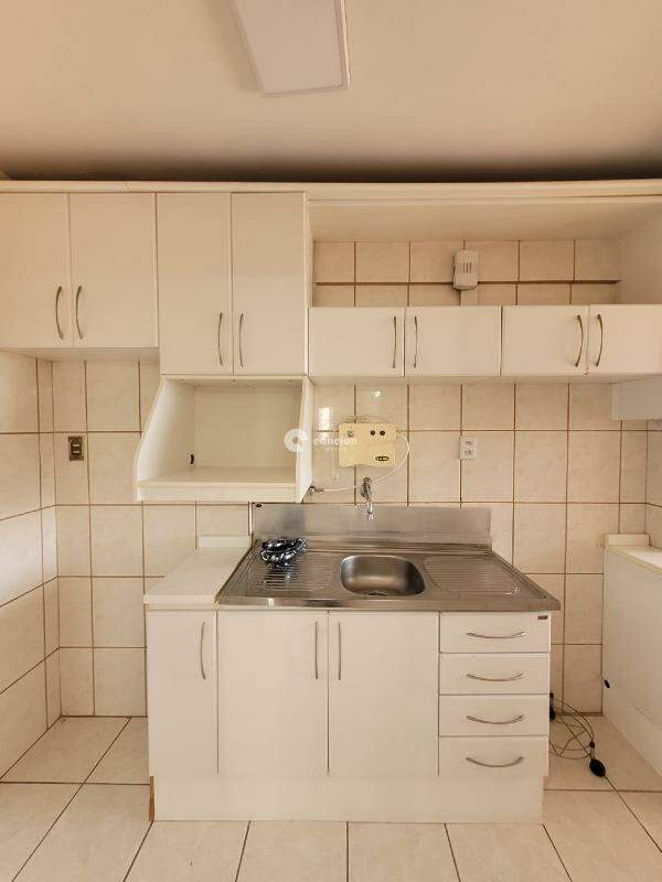 Apartamento para aluguel no Centro: 