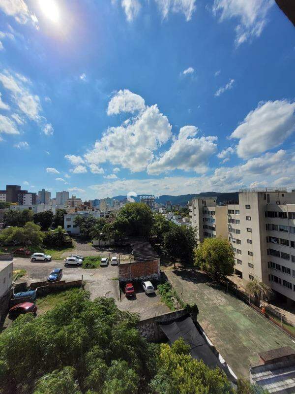 Apartamento para aluguel no Centro: 