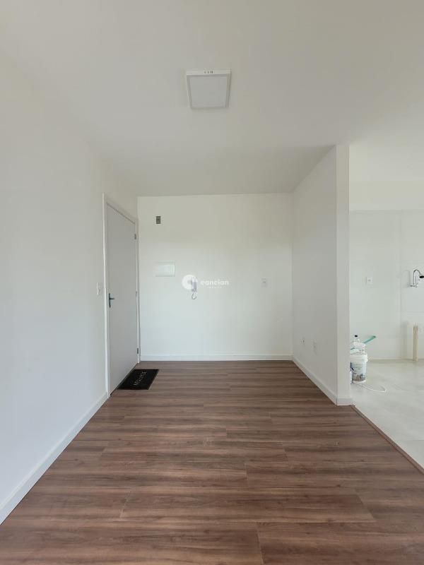 Apartamento à venda no Camobi: 