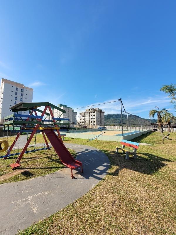 Apartamento à venda no Camobi: 