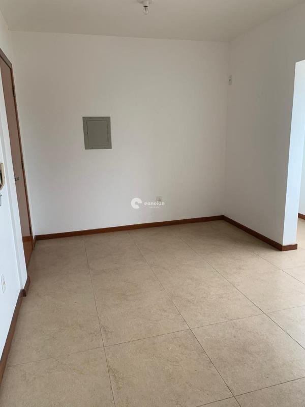 Apartamento à venda no Camobi: 