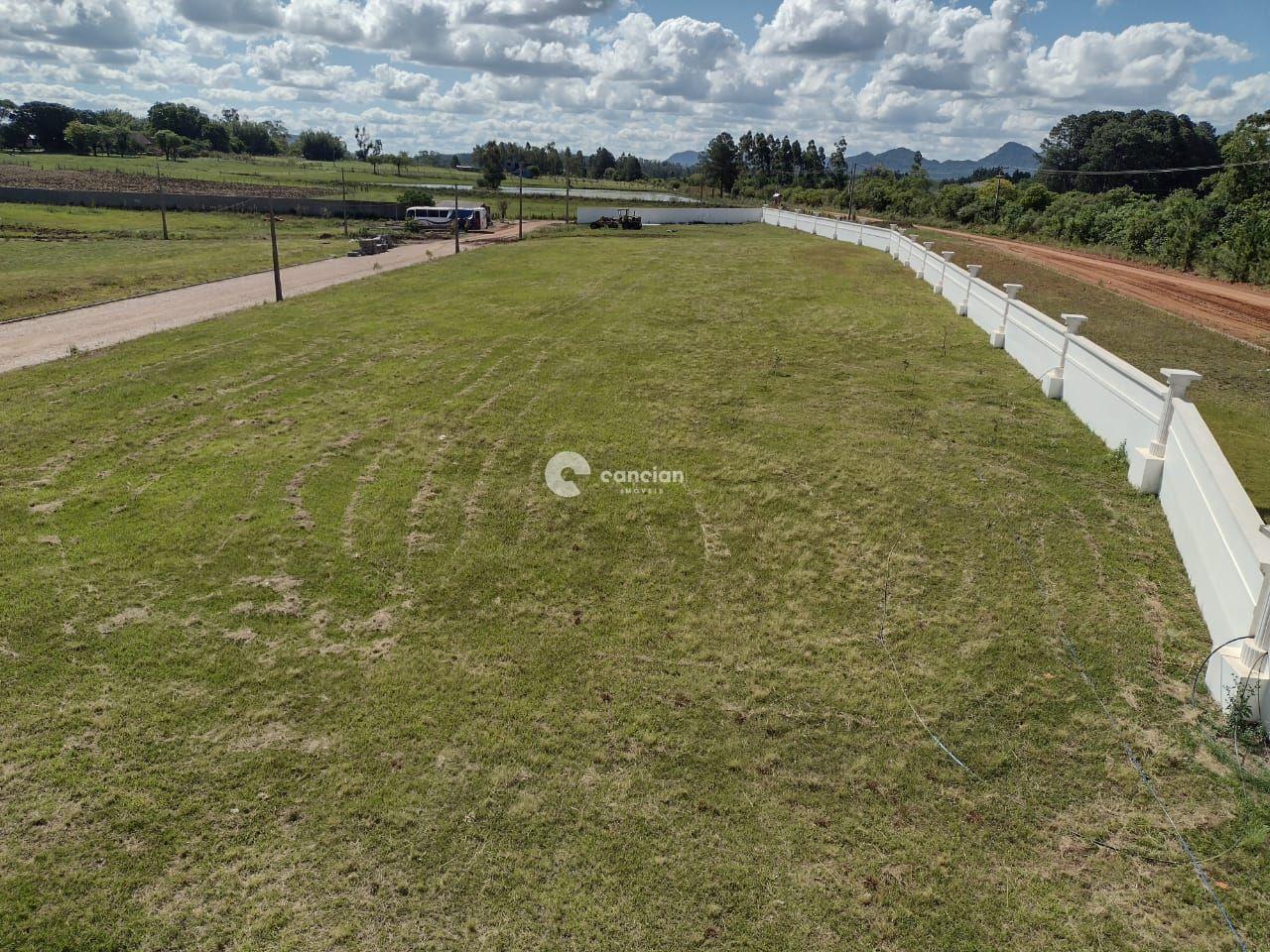 Terreno à venda no Camobi: 