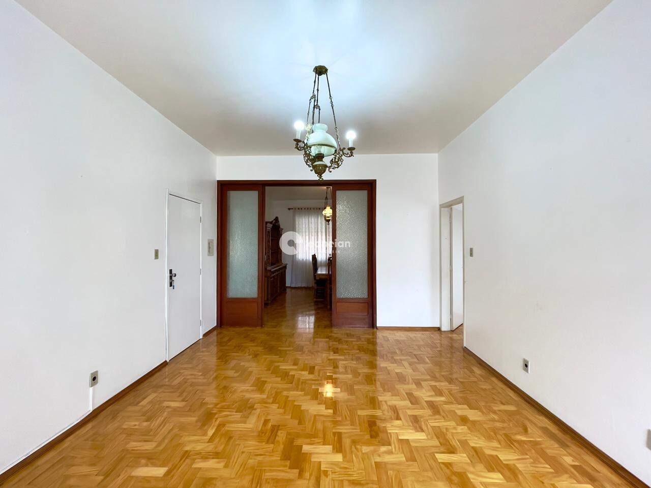 Apartamento para aluguel no Centro: 