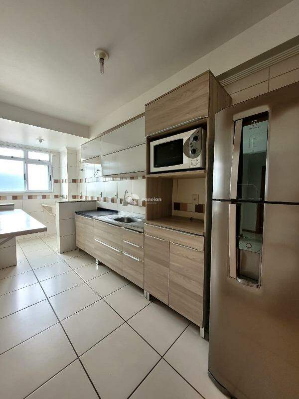 Apartamento para aluguel no Nossa Senhora do Rosário: 