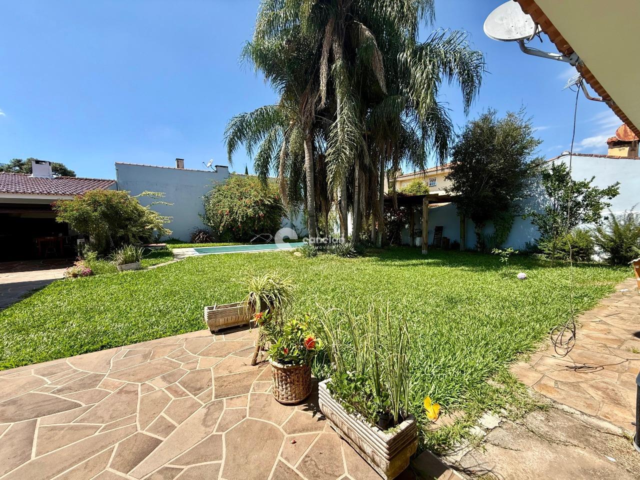 Casa à venda no Camobi: 