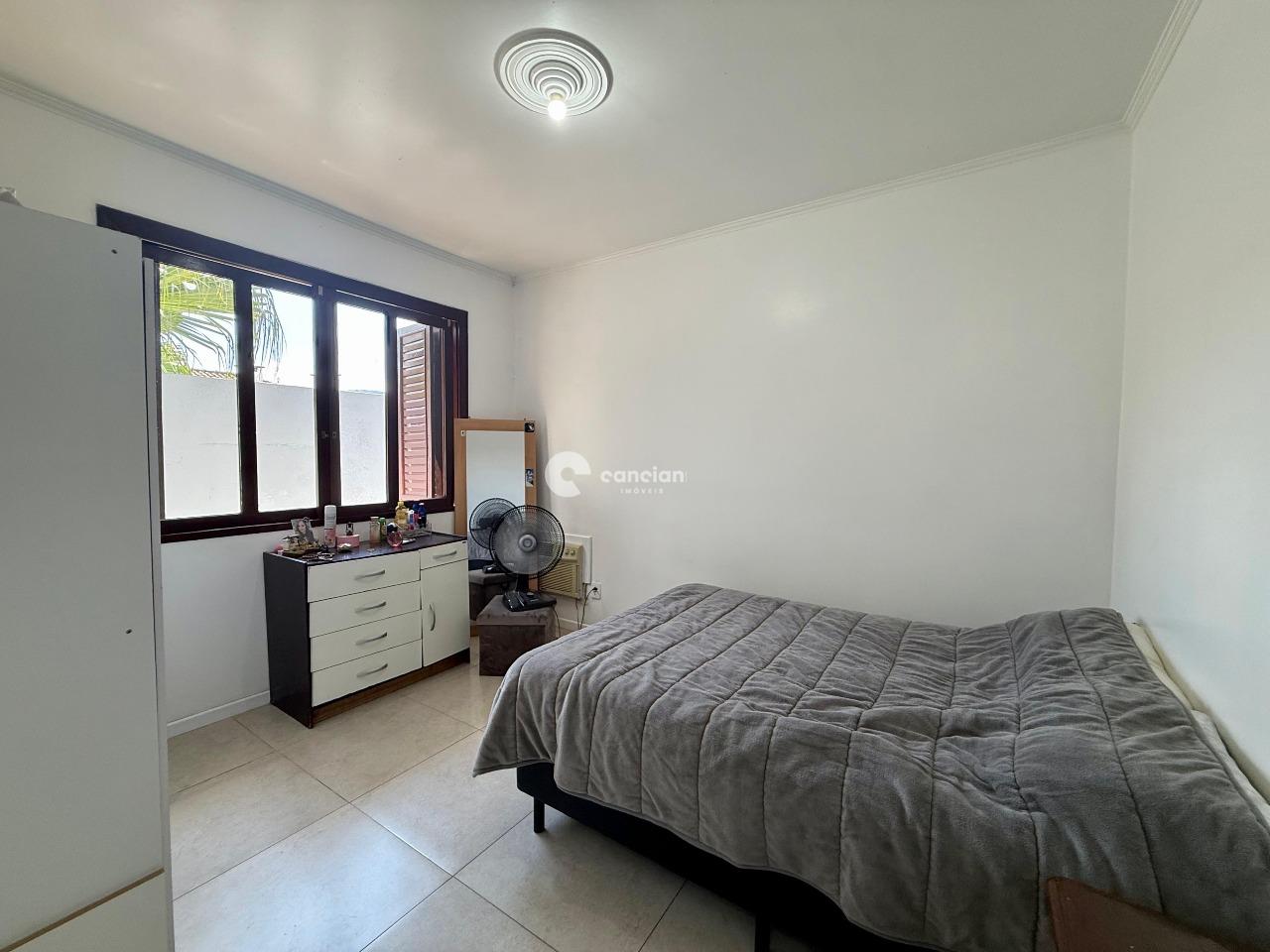 Casa à venda no Camobi: 