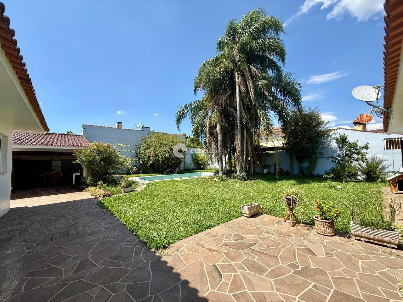 Casa à venda no Camobi: 