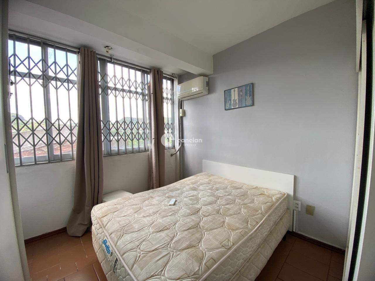 Apartamento à venda no Menino Jesus: 