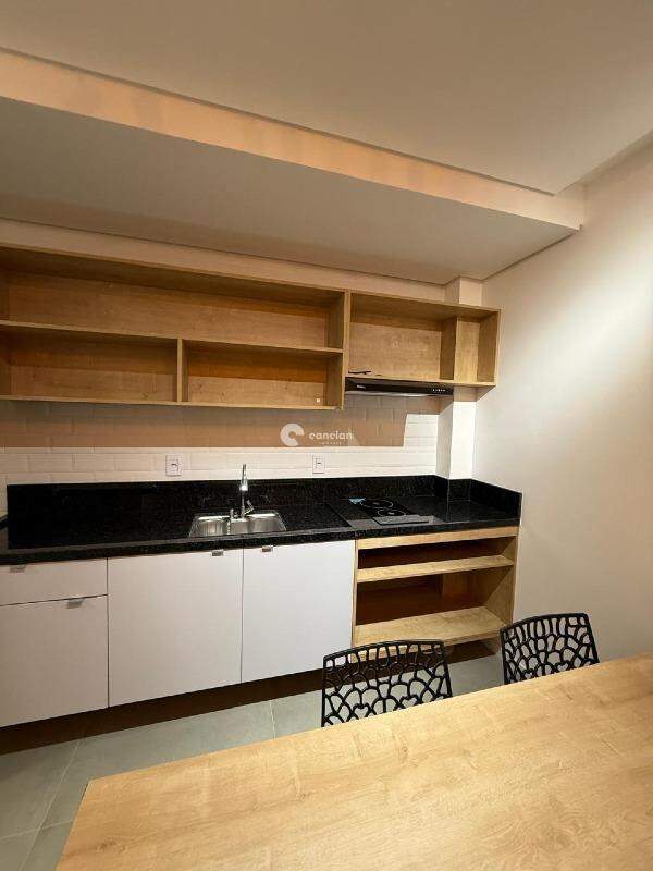 Apartamento para aluguel no Camobi: 