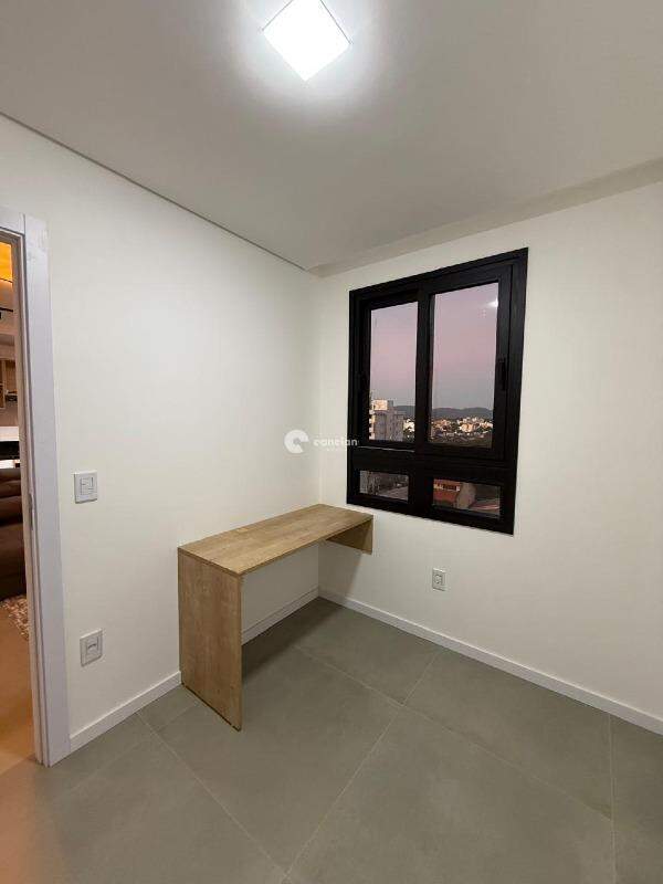 Apartamento para aluguel no Camobi: 