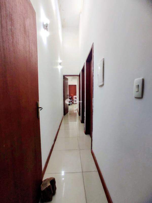Casa à venda no Carolina: 