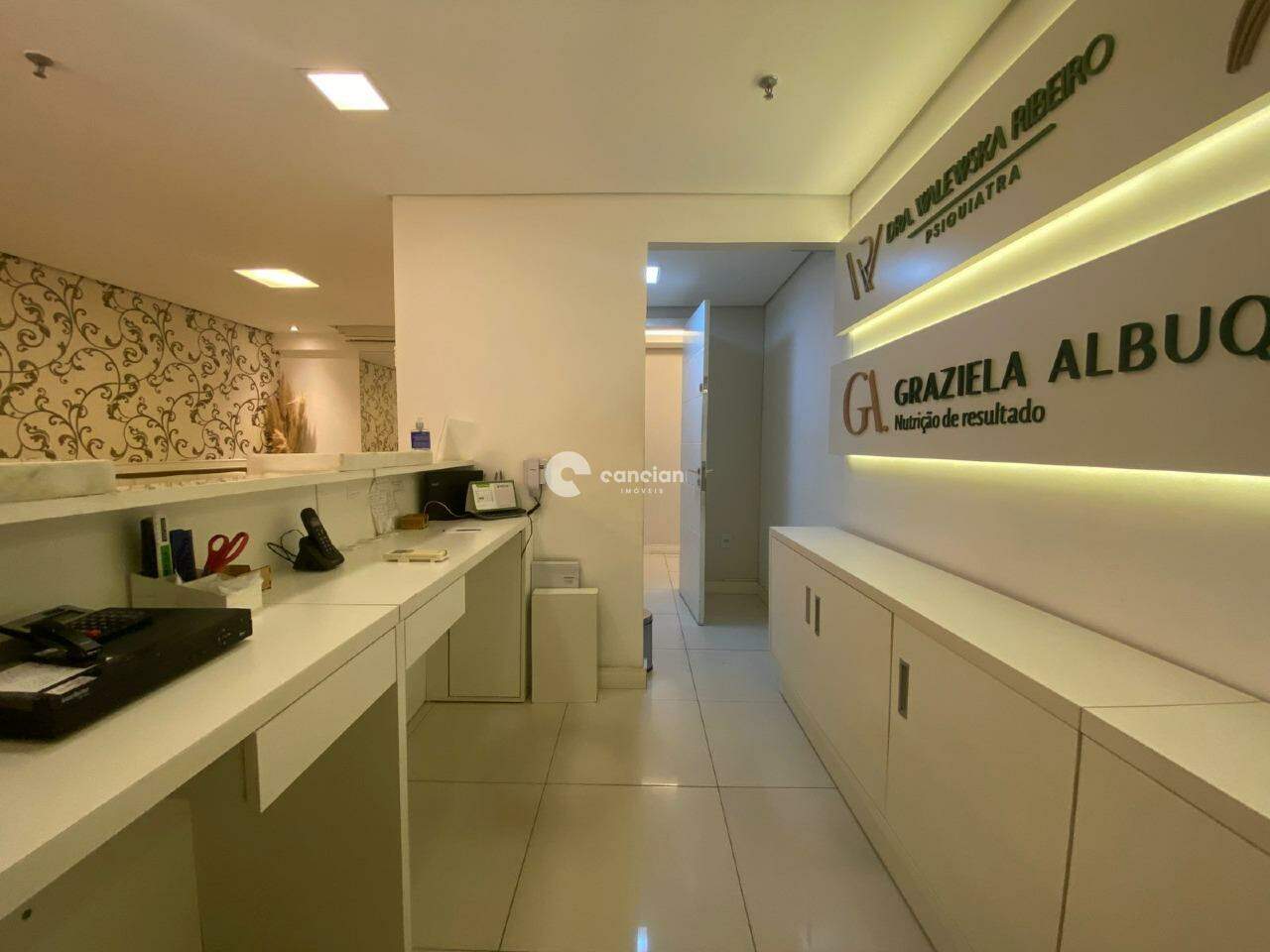 Sala Comercial para aluguel no Centro: 