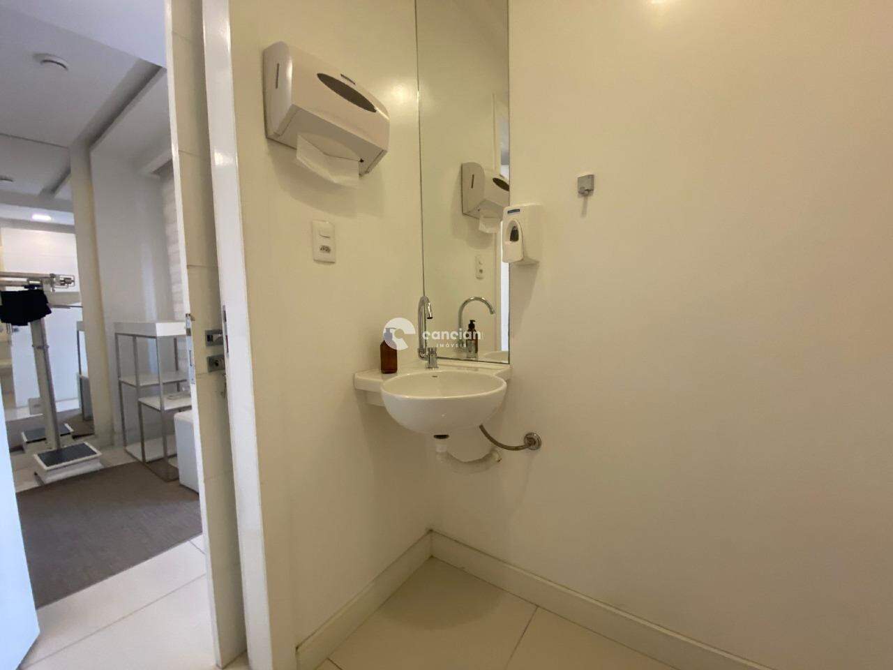 Sala Comercial para aluguel no Centro: 