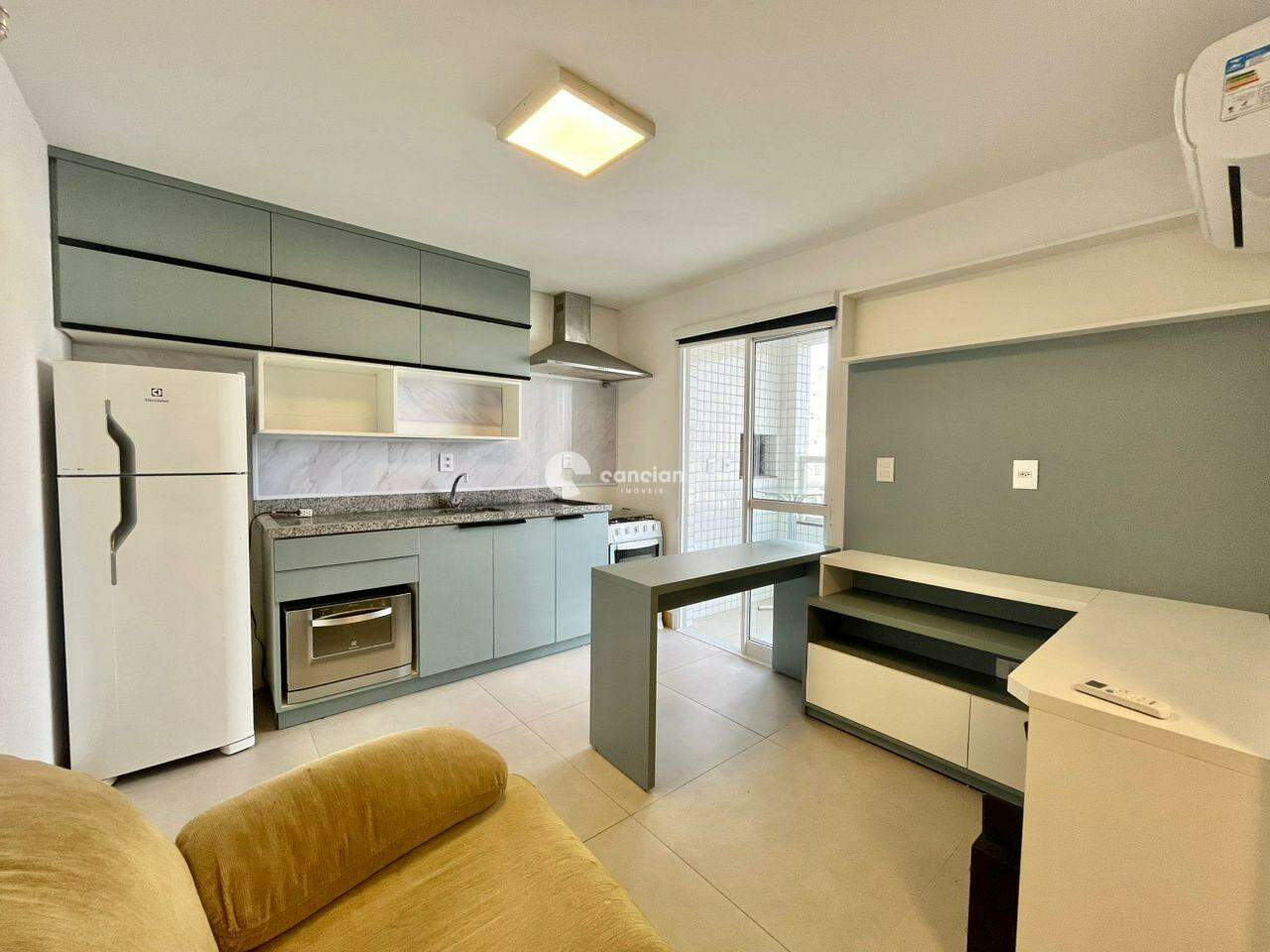 Apartamento para aluguel no Centro: 