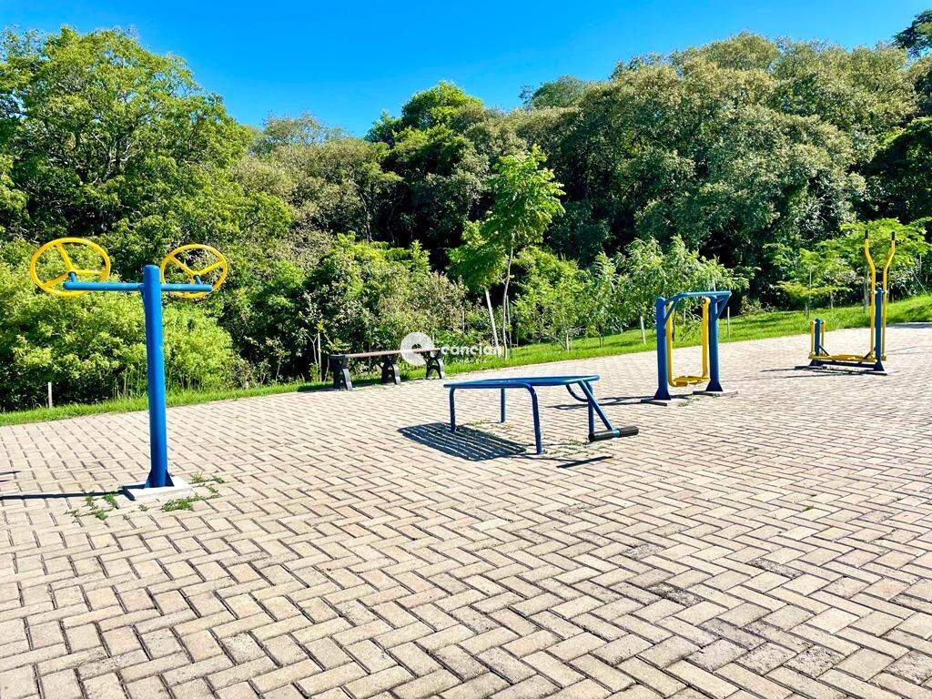 Terreno em condomínio à venda no Tomazetti: 