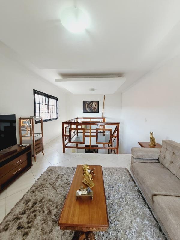 Casa para aluguel no Camobi: 