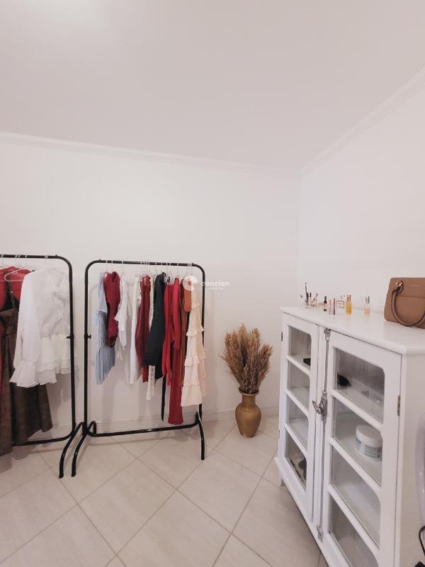 Casa para aluguel no Camobi: 