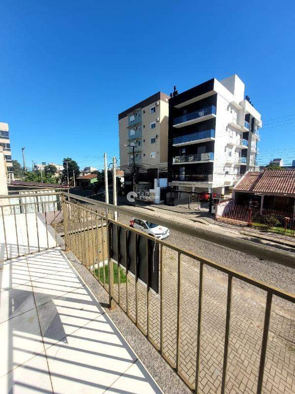 Apartamento para aluguel no Camobi: 