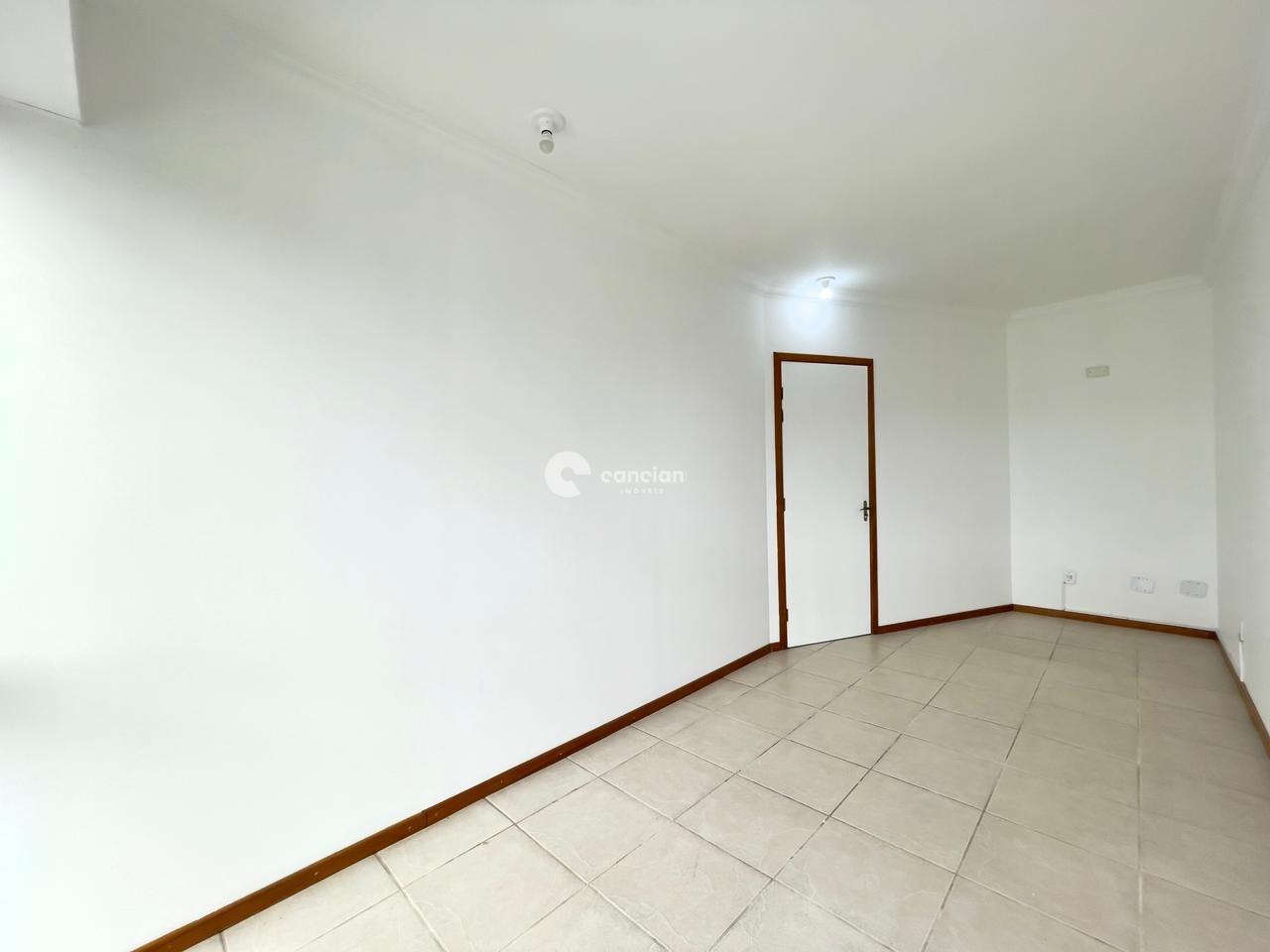 Sala Comercial para aluguel no Centro: 