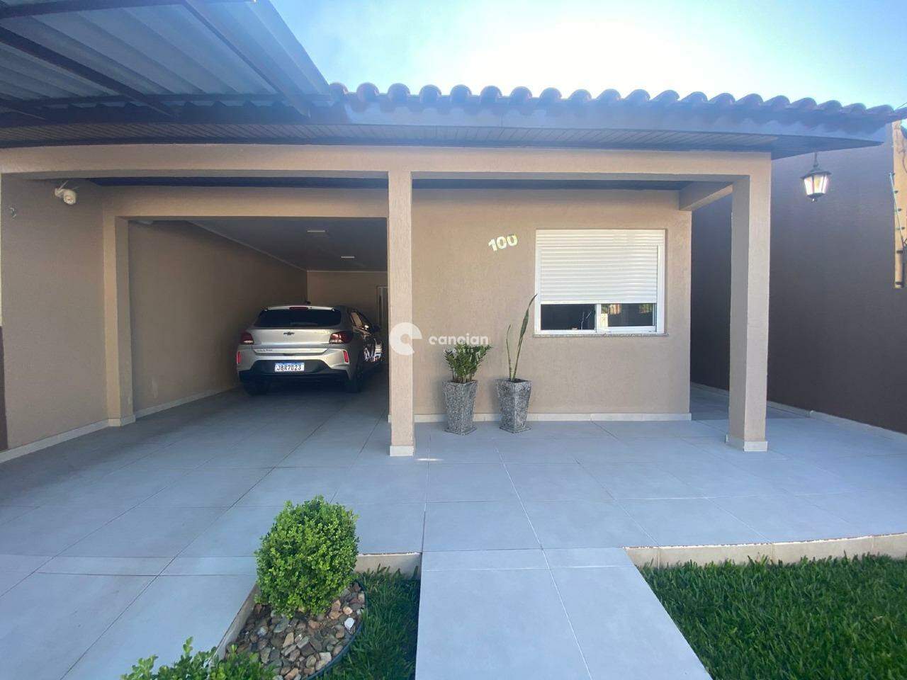 Casa à venda no Camobi: 