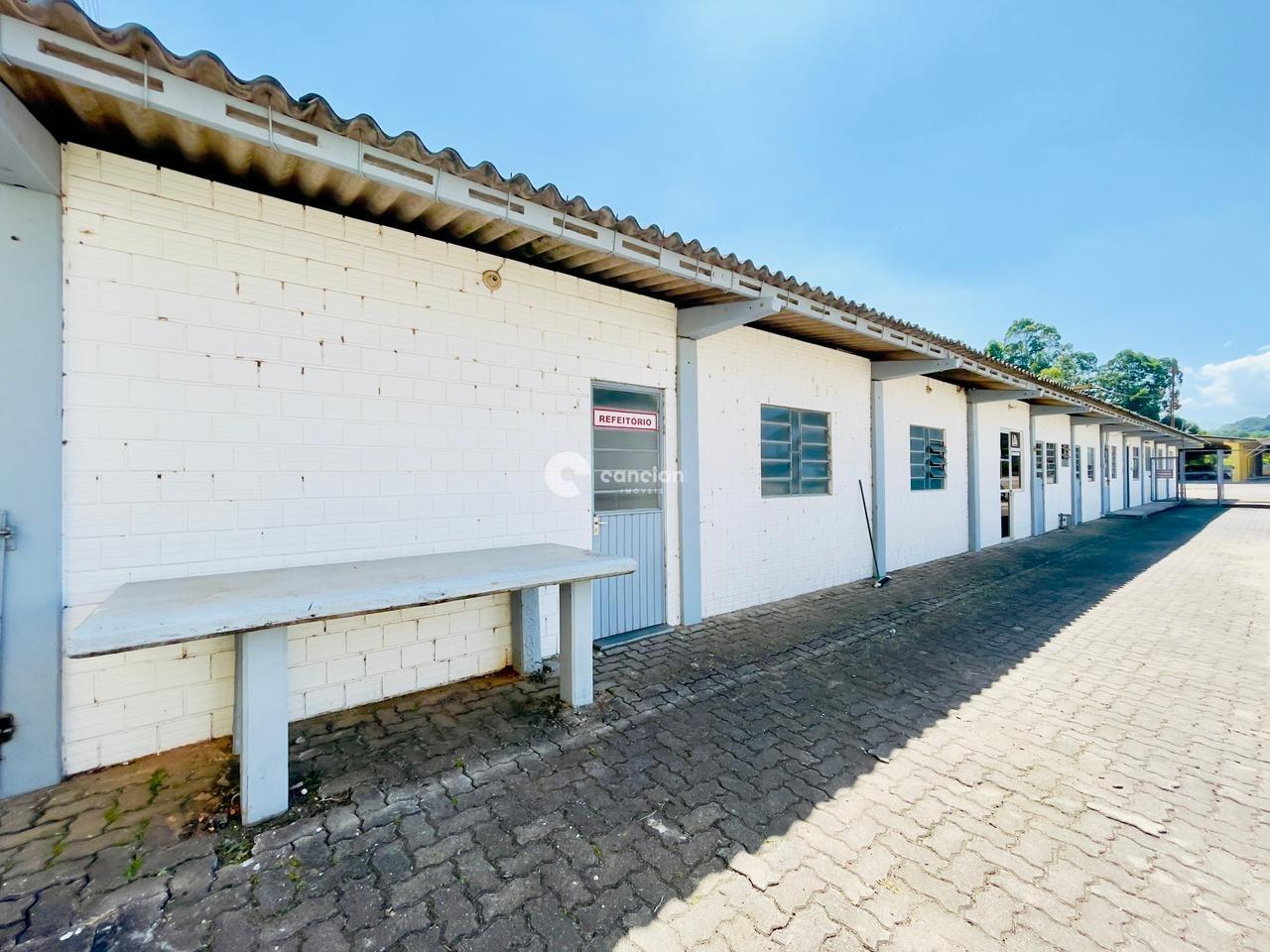 Pavilhão para aluguel no Nossa Senhora Medianeira: 