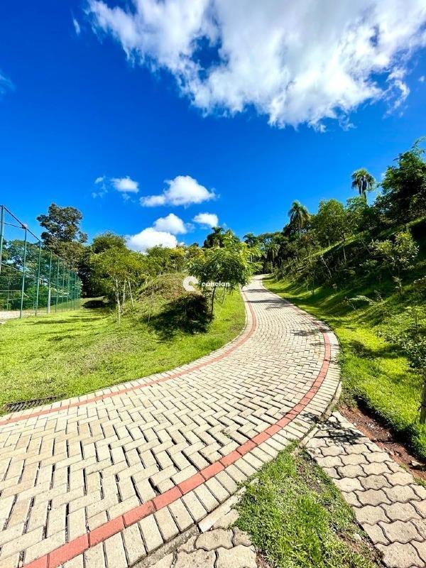 Terreno à venda no Tomazetti: 