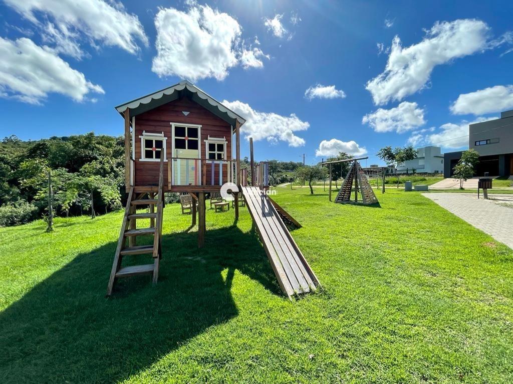 Terreno à venda no Tomazetti: 