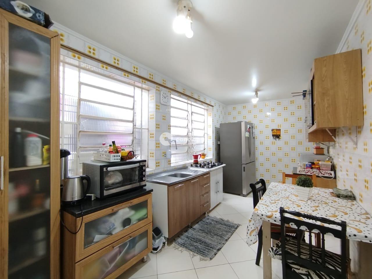 Casa à venda no Centro: 