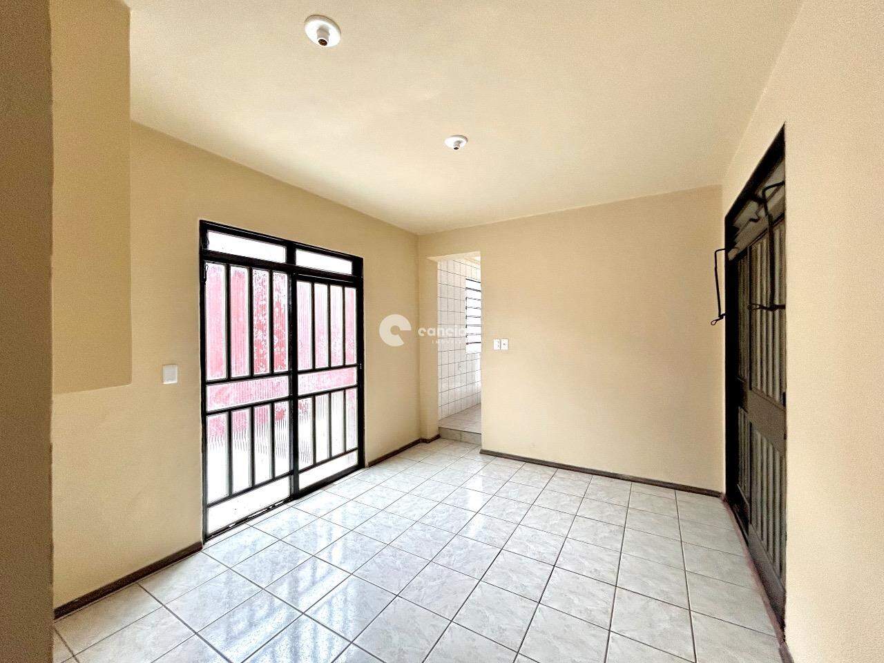 Casa para aluguel no Nossa Senhora do Rosário: