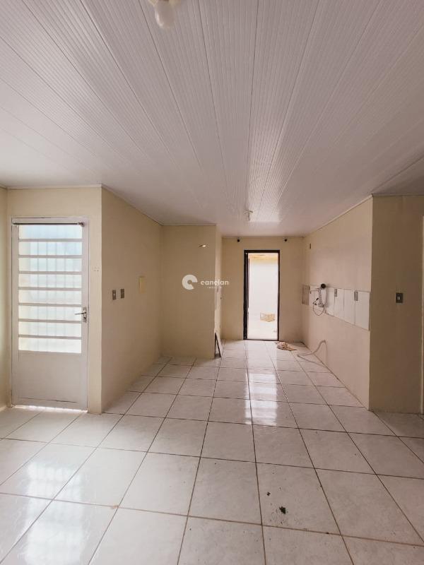 Casa para aluguel no Camobi: 