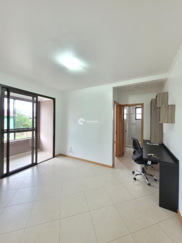 Apartamento para aluguel no Camobi: 