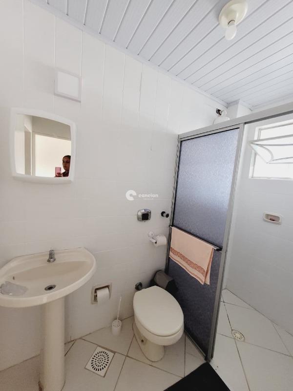 Apartamento para aluguel no Menino Jesus: 