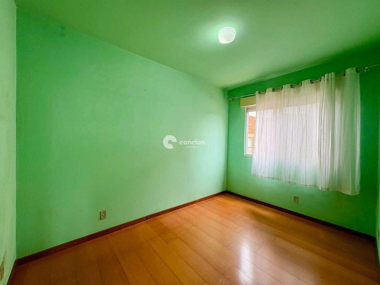 Apartamento à venda no Patronato: 