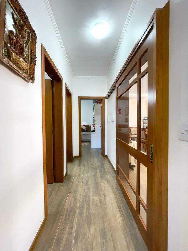 Casa para aluguel no Pé de Plátano: 