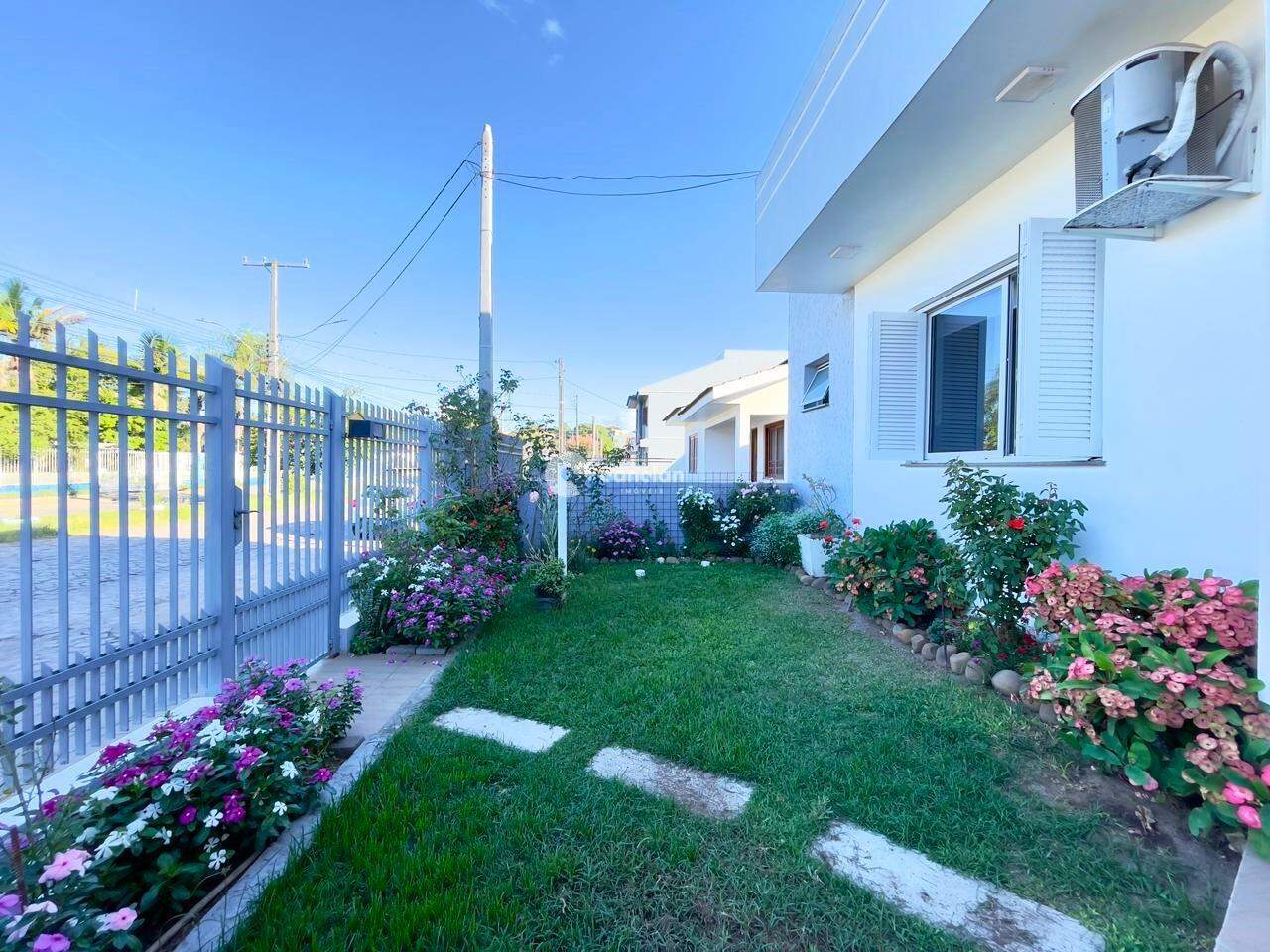 Casa para aluguel no Pé de Plátano: 
