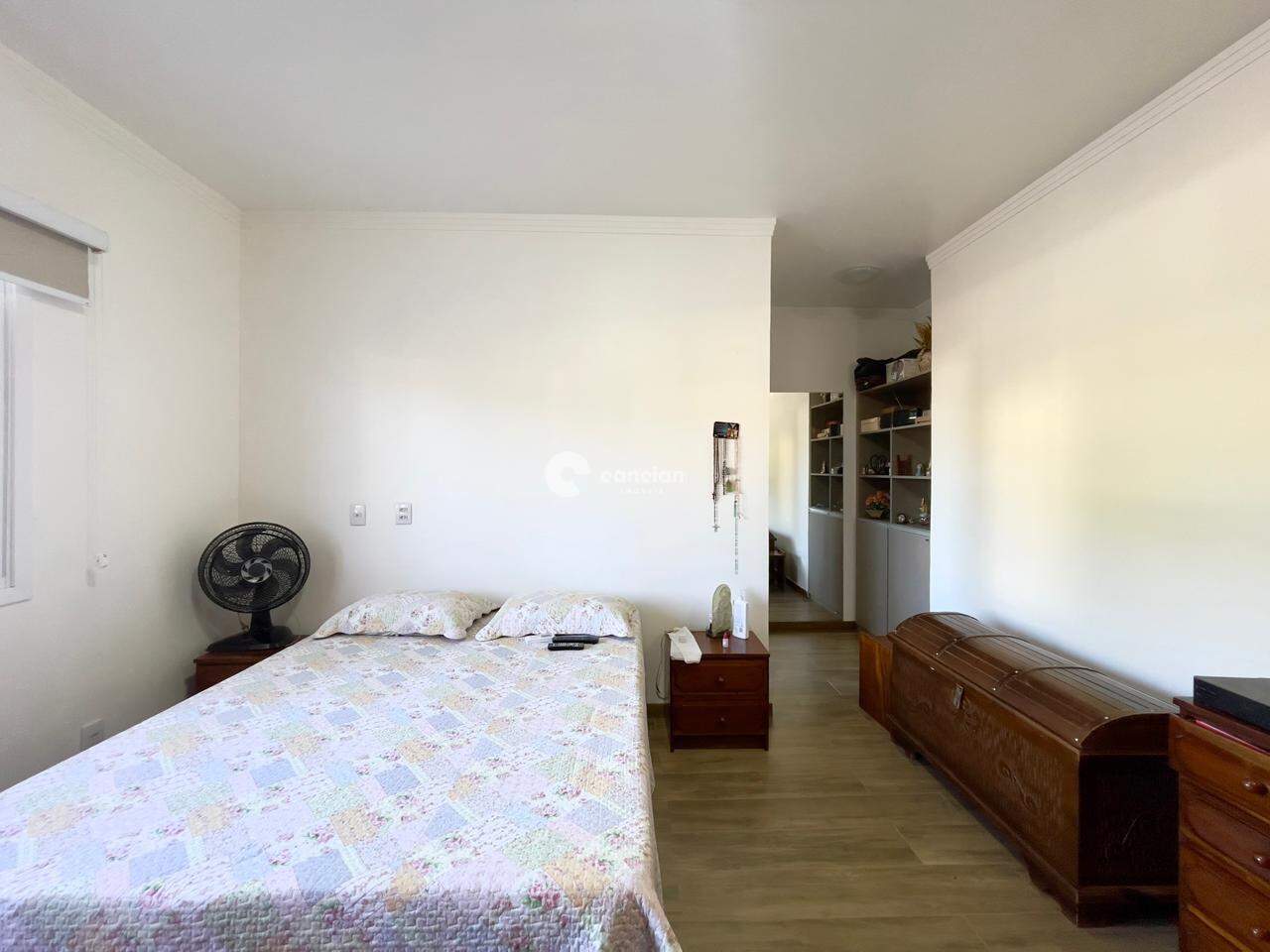 Casa para aluguel no Pé de Plátano: 