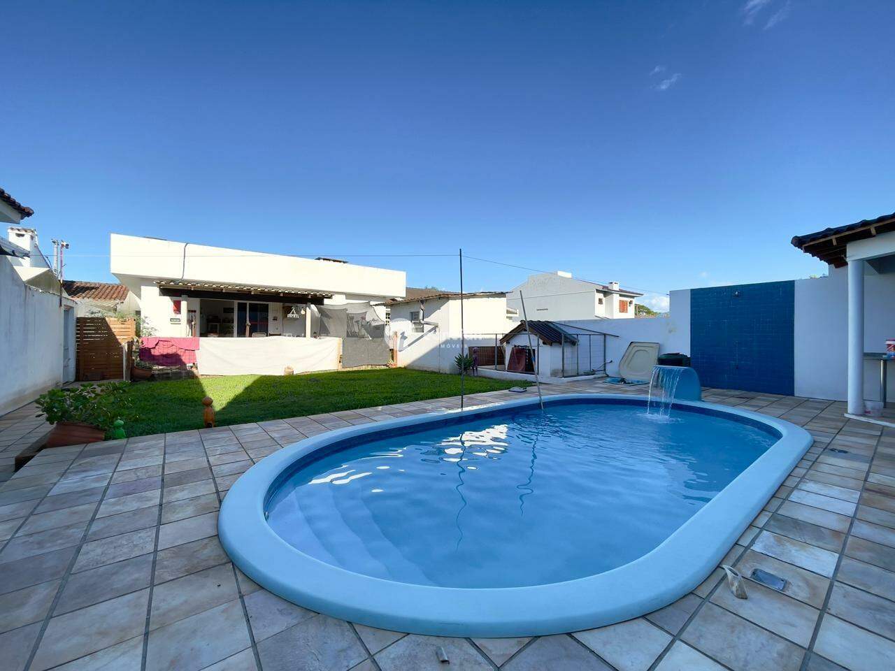 Casa para aluguel no Pé de Plátano: 