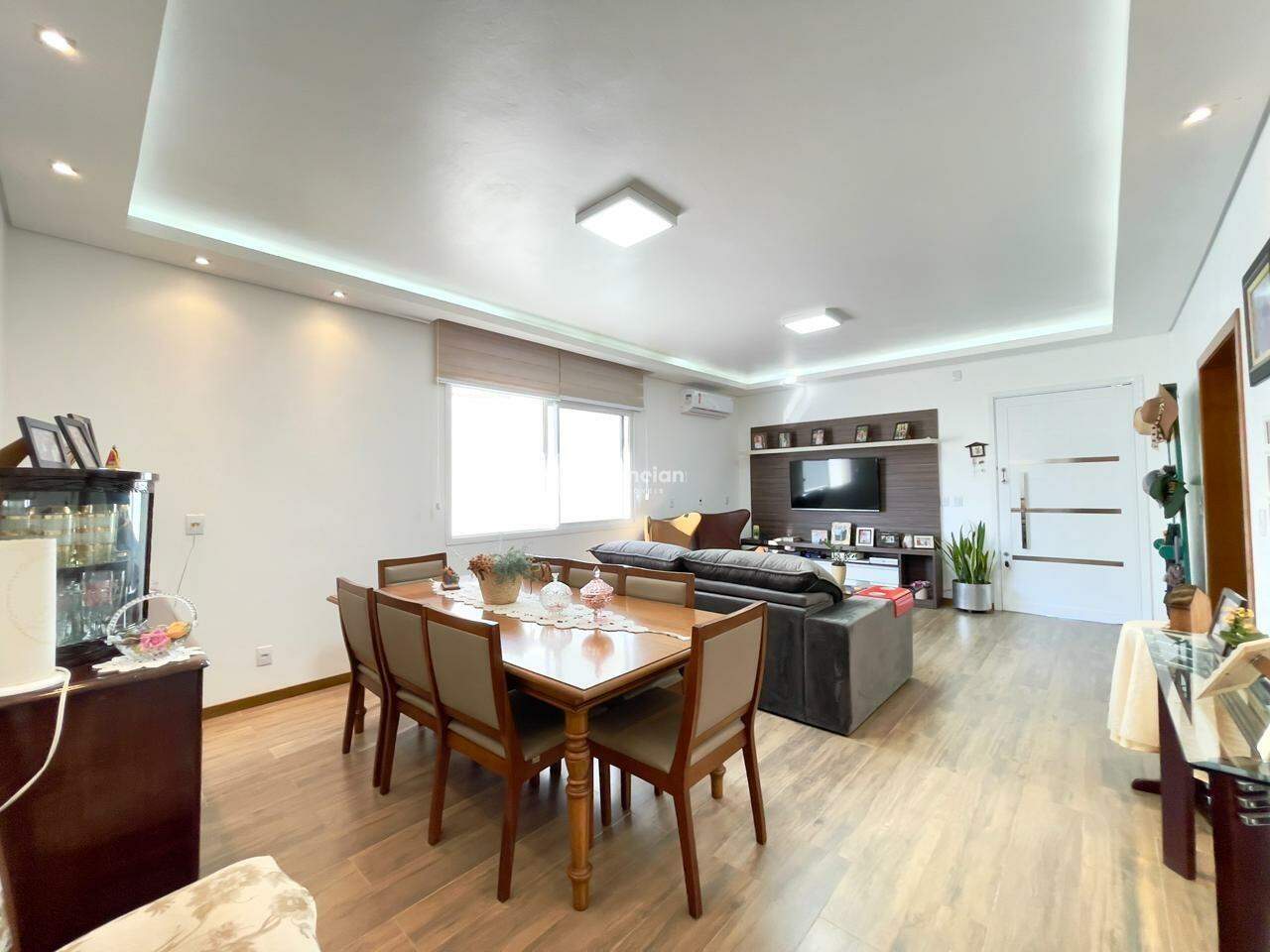 Casa para aluguel no Pé de Plátano: 