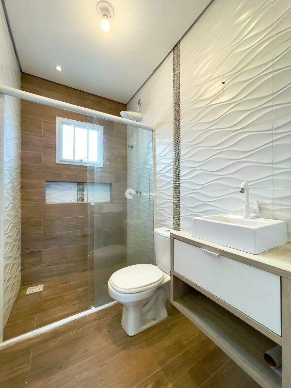 Casa para aluguel no Camobi: 