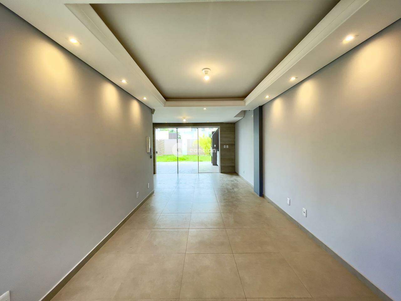 Casa para aluguel no Camobi: 